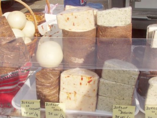 Târg de produse tradiţionale şi ecologice